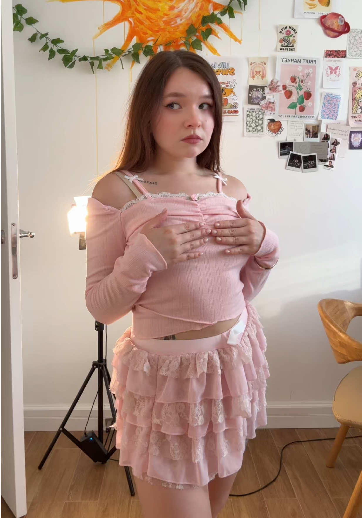 A post by @alyona_shvetz on TikTok
