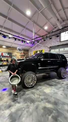 A post by @jesselawless on TikTok caption: Oh no..😳🫣 #cars #trucks #mechanic #oilchange #wife 