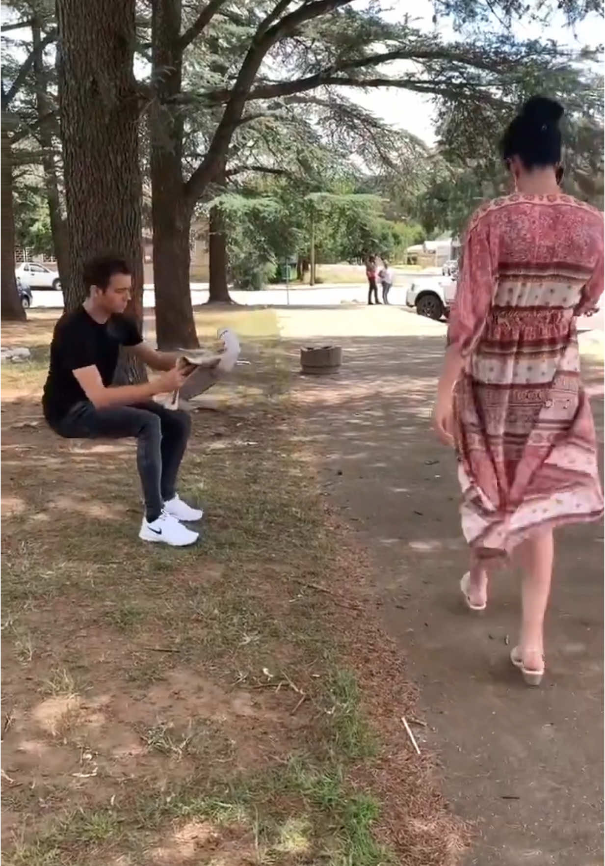 A post by @wian on TikTok caption: Invisible chair illusion! 🤯😂 #fyp #tiktoksouthafrica🇿🇦 #magic #illusion