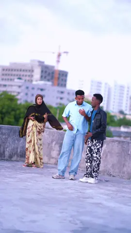 A post by @guxaaye on TikTok caption: #team_jiiro_qabo @Samiir_boss @Madxawenah CIyal Xamar⚖️ @Mss socod 💃🏽🇸🇴🦋 @@wiilo___hassan @Nasteeho indho❤️ @GUXAAYE BAYDHABO🇸🇴🦅 