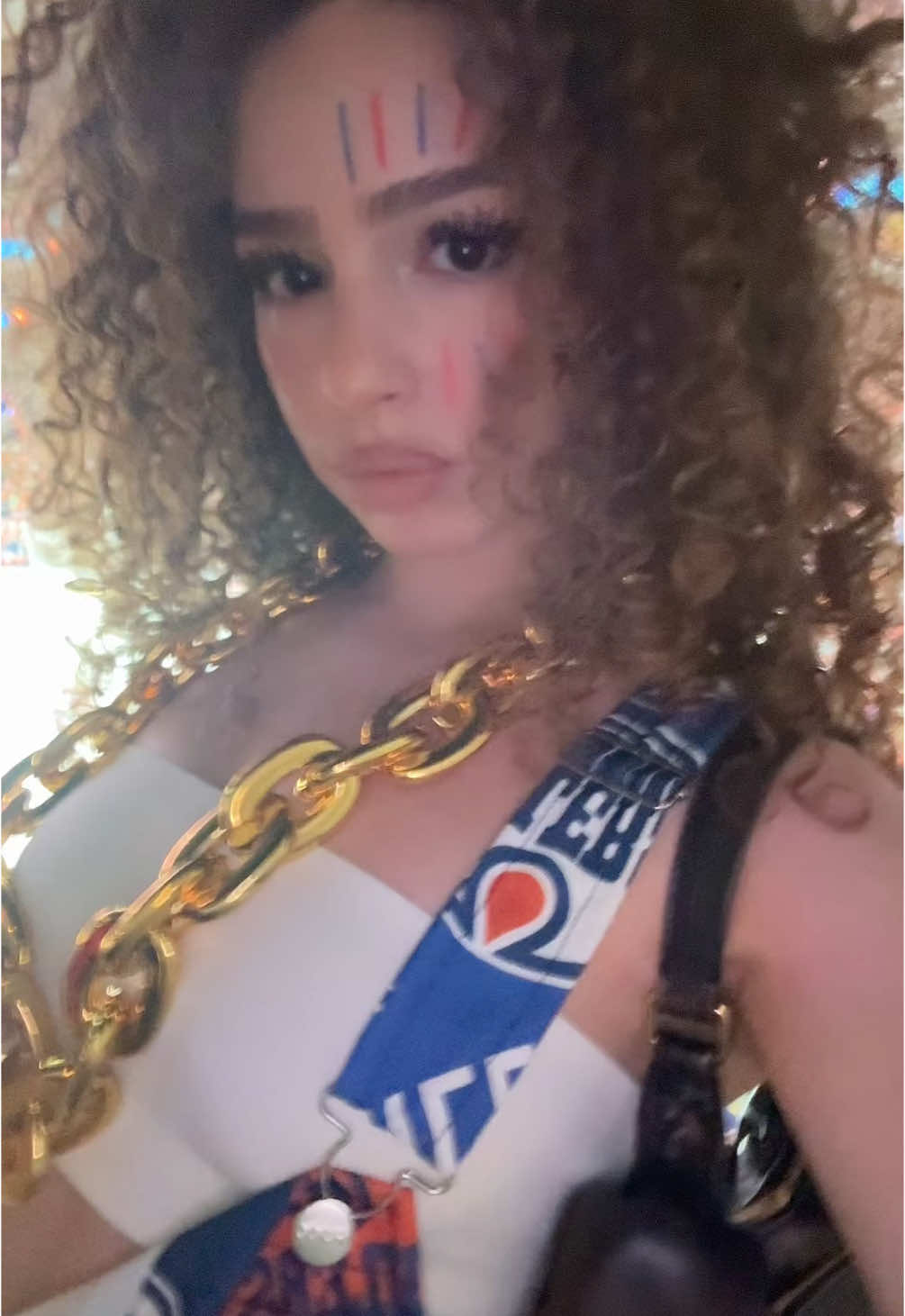 A post by @eliana.kalogeras on TikTok caption: @demitrakalogeras @sundaykalogeras @Edmonton Oilers 