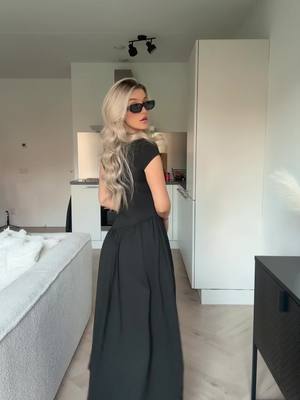 A post by @lisa.pieterse on TikTok caption: cute dress 
