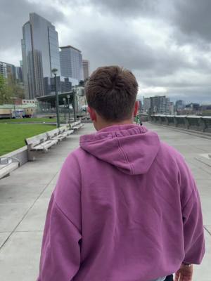 A post by @octopusslover8 on TikTok caption: touchdown in Seattle IB: @Grace Keating 