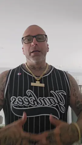 A post by @cedricbergeronparloir on TikTok caption: https://my.weezevent.com/sympathique-cedric-bergeron