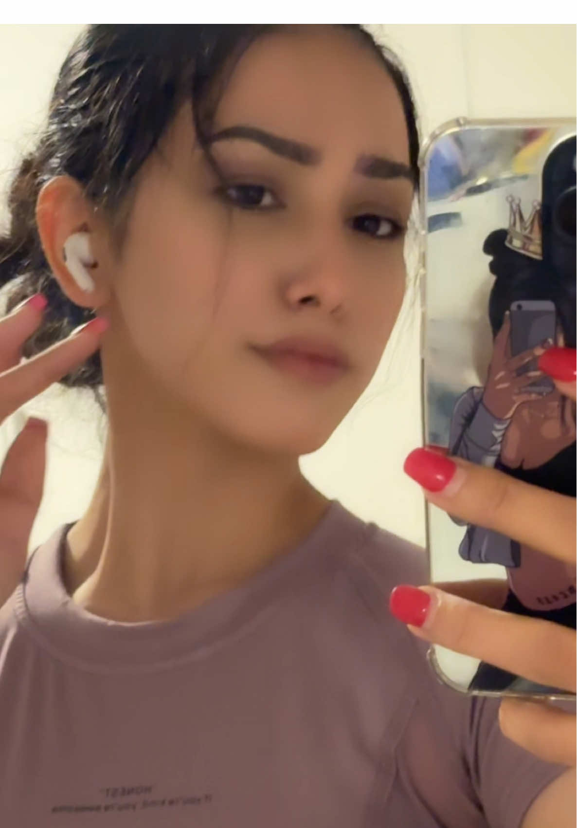 A post by @haniye_mazari_officiall on TikTok caption: 😂🤭