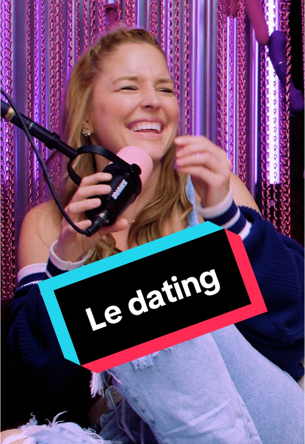 A post by @sxoralpodcast on TikTok caption: LE DATING avec la seule et l’unique @Roxane Bruneau 🌹 maintenant disponible sur toutes les plateformes. On a continué à jaser sur notre Aftershow Patreon. @Lysandre Nadeau @Joanie Grenier #podcastqc #podcastclips #humour #qc #joaniegrenier #roxanebruneau 