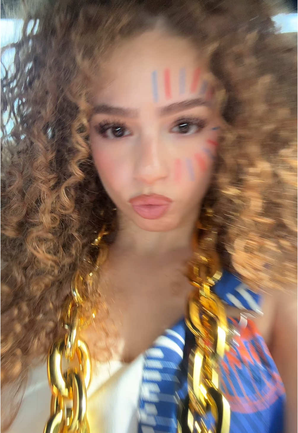 A post by @eliana.kalogeras on TikTok caption: @Edmonton Oilers 