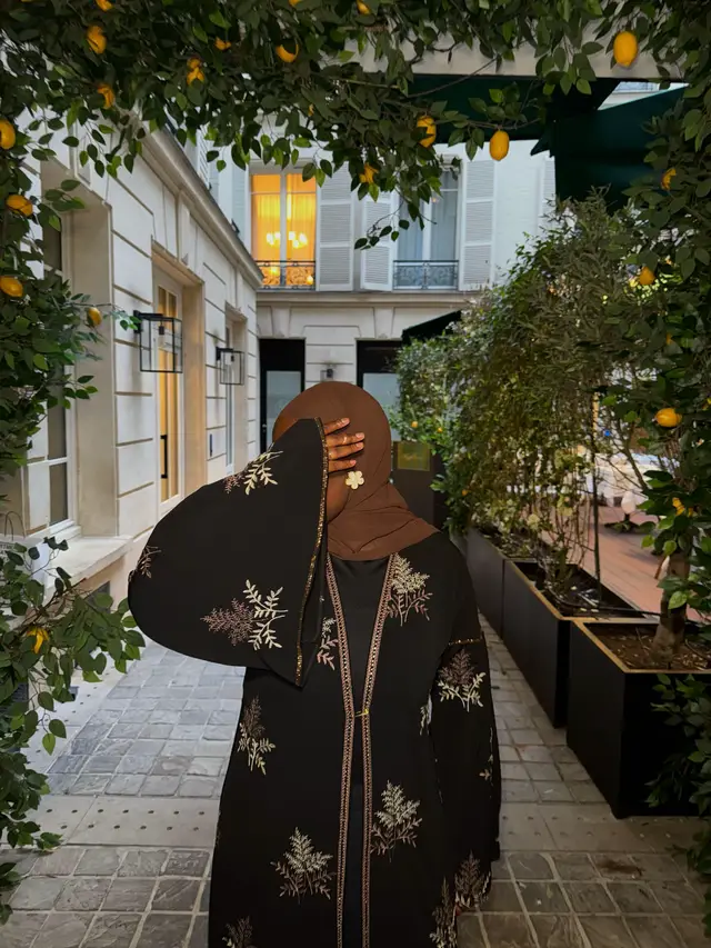 A post by @__.aa2s on TikTok caption: #fypシ゚ #pourtoiiii #outfit 
