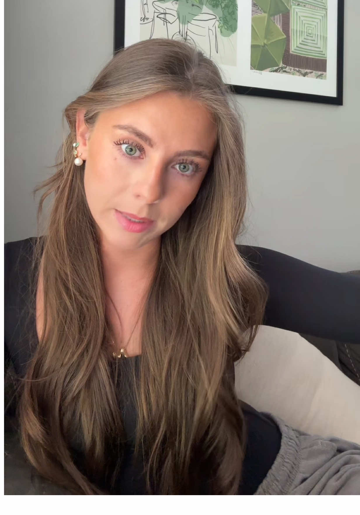 A post by @mshellly on TikTok caption: feeling scared & icked out #seancombs #diddytrial #pdiddy #pdiddytrial #truecrimetok #truecrimecommunity #crimetiktok #truecrimetok #truecrime #storytime #truecrimepodcast #truecrimestoryteller 