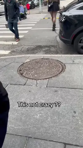 A post by @ari.maseratii on TikTok caption: Only in nyc man #fyp 