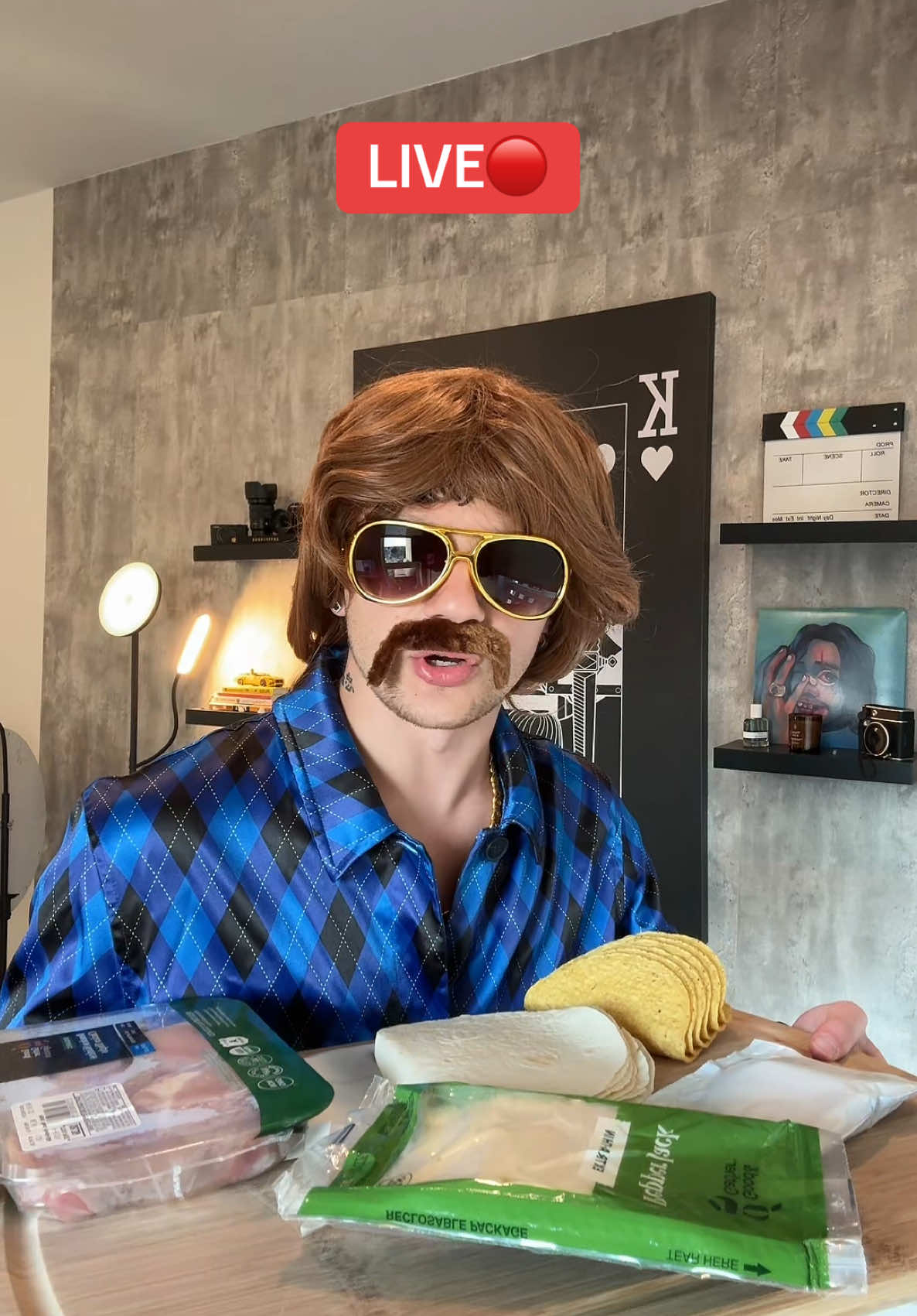 A post by @imchrismangos on TikTok caption: 70s night #live #70smusic 