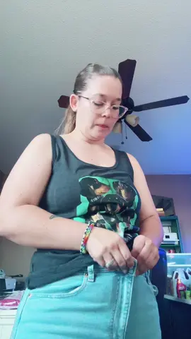 A post by @rheanna_can on TikTok caption: It’s always a big deal when I pull me Weener out. 