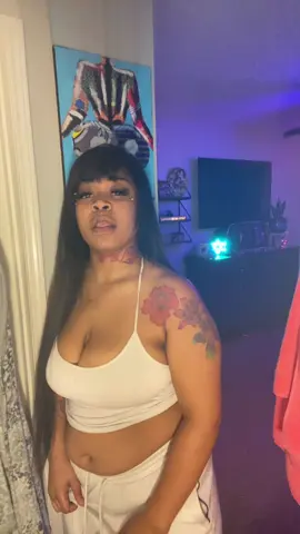 A post by @thisisnothavo on TikTok