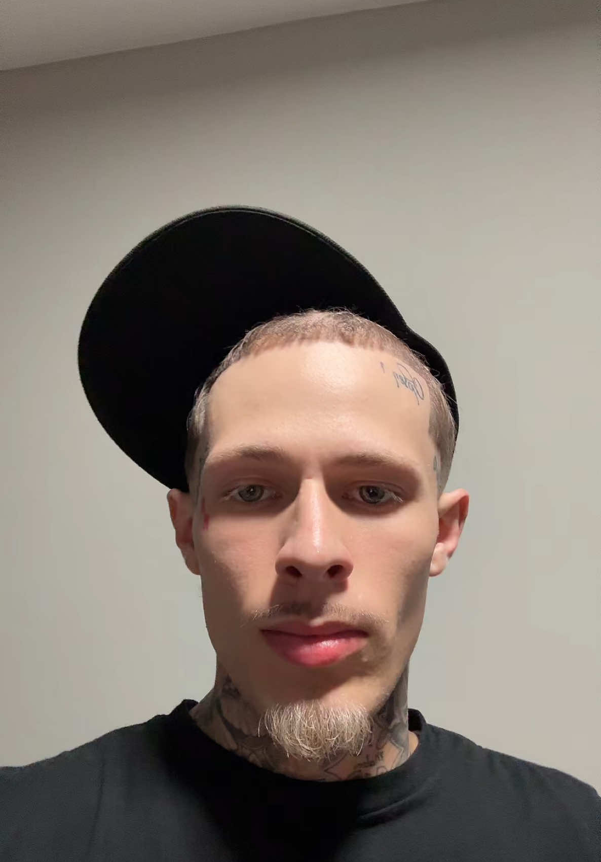 A post by @kngjuliann on TikTok caption: Catch Ju where the $ at.