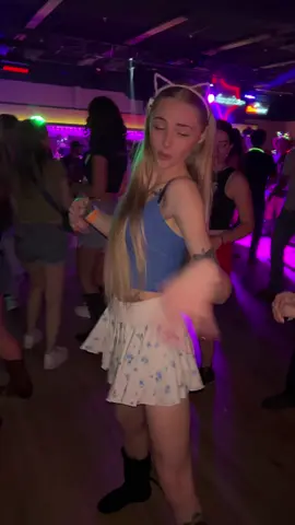 A post by @electriccowboylewisville on TikTok caption: Closer @evelyn #eclewisville #texas #texascheck #linedancing #linedancersoftiktok #trending #popular #fyp #dfw #dallastx #dancethenightaway #countrybar #dance #hotgir🔥💋 #texasgirl❤️🤍💙 