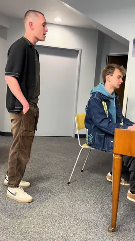 A post by @tommyinnit on TikTok caption: Jacks singing is good