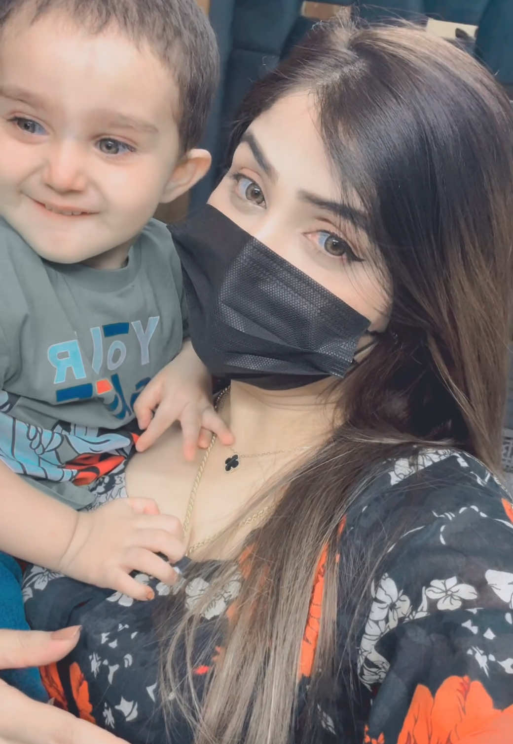 A post by @rabiakhan806 on TikTok caption: Meri Jan se pyara koi ni 😘🥰🌎@Rabiakhan806 @Subhan khan #rabiakhan806 #foryou_page #foryoupage #foryou #rabiakhan #for 