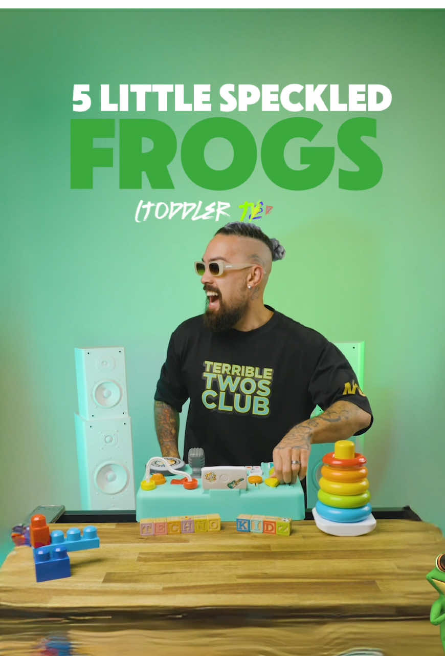 A post by @lenjpearce on TikTok caption: Ga La La La lump! 🐸  #5littlespeckledfrogs #nurseryrhyme #remix #toddlertechno #lennypearce #babyrave #parentsoftiktok 