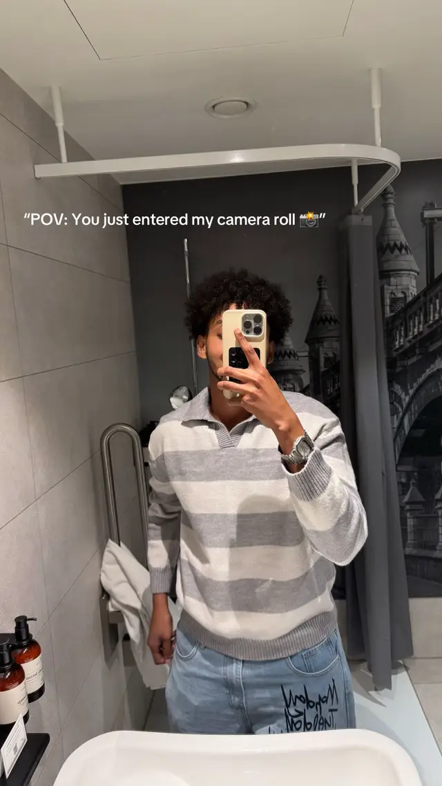 A post by @ridka_cade__ on TikTok caption: #photodump #mirrorpics #aestheticvibes #pov #foryou #lifestylephotography #photooftheday #chillvibes #viralpic #tiktokphoto