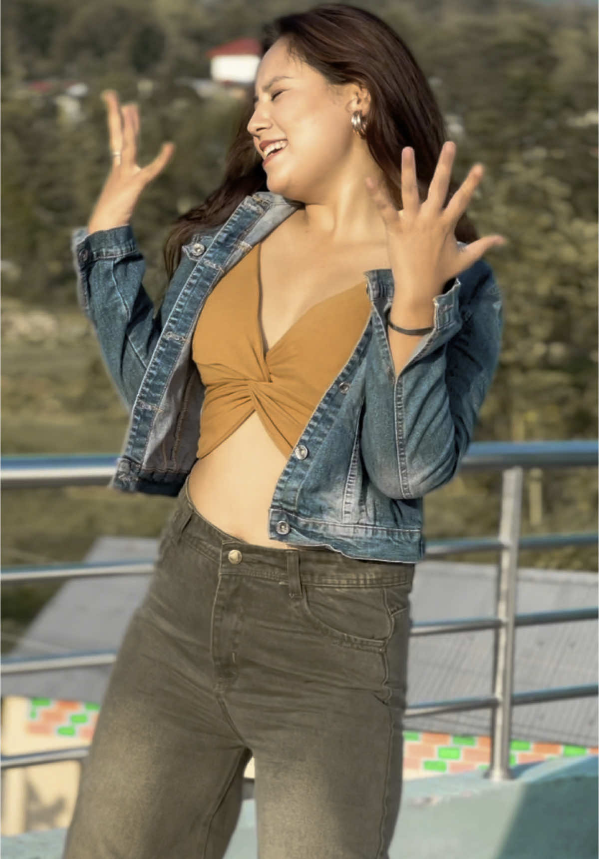 A post by @sushmashrestha610 on TikTok caption: Saiyaa naapdanaa garmii🥵🥵#sushmafam🌍 #tiktoknepal #hey🙈🙊❤️ #bhojpurisong #trending #viral #idonotchaseiattractmoreopportunities🧿 