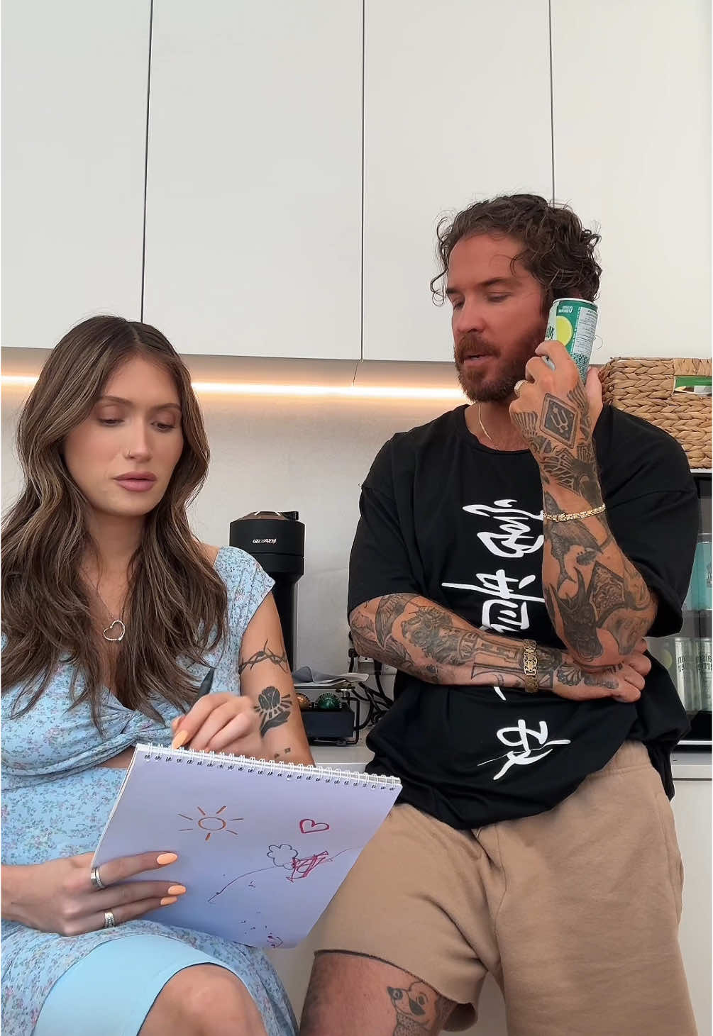 A post by @lysandrenadeau on TikTok caption: vos prefs? 💙