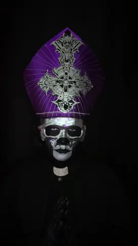 A post by @hallowed_be_thy_username on TikTok caption: F**king V Mitre made by me 🤘#thebandghost #papaemeritusv #papaperpetua #papav #thebandghostcosplay #papavcosplay #papaemerituscosplay #papaperpetuacosplay