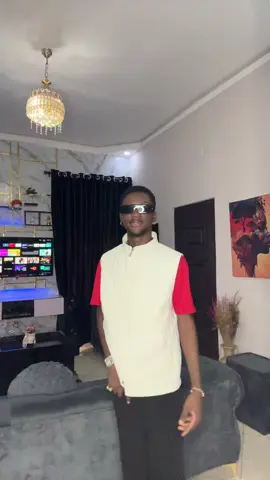 A post by @officialbigg_jiggyy on TikTok caption: Weekend feeling 😂😍 happiness wan finish me 😅who wanna go on a date with me ? 💃🕺 