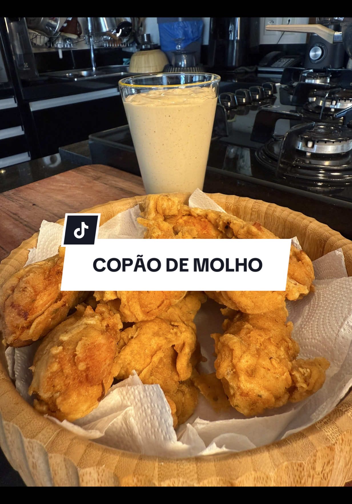 A post by @eloalmeida8 on TikTok caption: COPÃO DE MOLHO