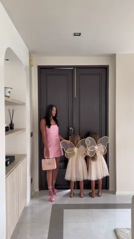 A post by @endlessmomdiary on TikTok caption: asmr twin mom tooth fairy nighttime routine 🦷🧚🏽✨  #asmr #nighttimeroutine #eveningroutine #SkinCare #toothfairy #motherhoodmagic #toothfairytime #toothfairyiscomingtonight #motherhood #selflove #thatmom #pinkaesthetics #pinkvibesonly #statisfying #twins #twinmom #minivlog #vloglife #MomsofTikTok #momtok #childhoodmemories #fypシ゚ 