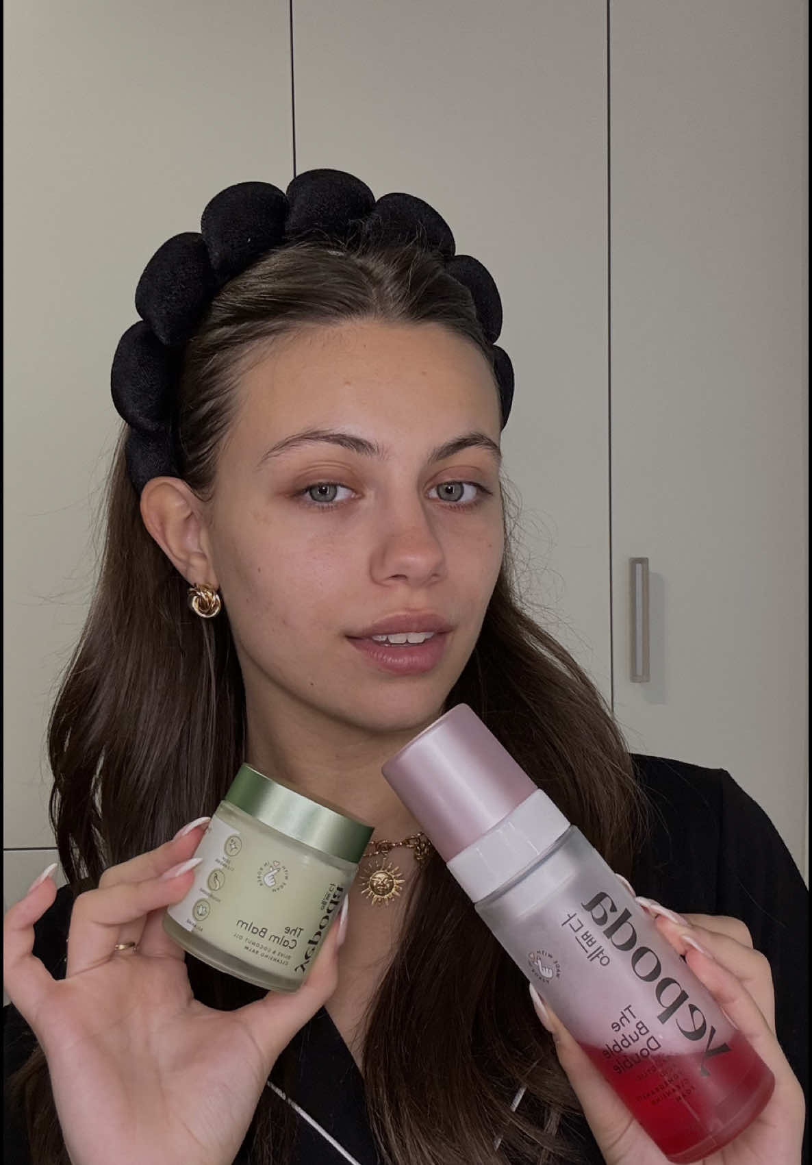 A post by @lisa_luchetta on TikTok caption: più che una skincare è un superpotere 🤍  #adv @Yepoda #skincarecoreana 