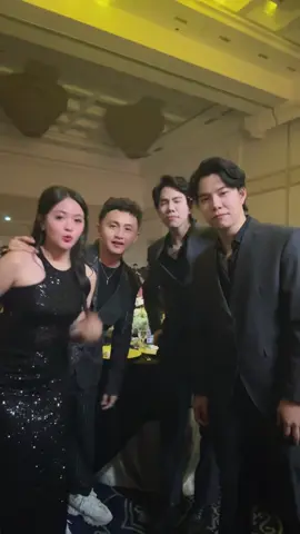 A post by @rivelsumigar on TikTok caption: Ajak goyang @Arthur & Billy di ultah @WILLIE SALIM & @VILMEI✨ 