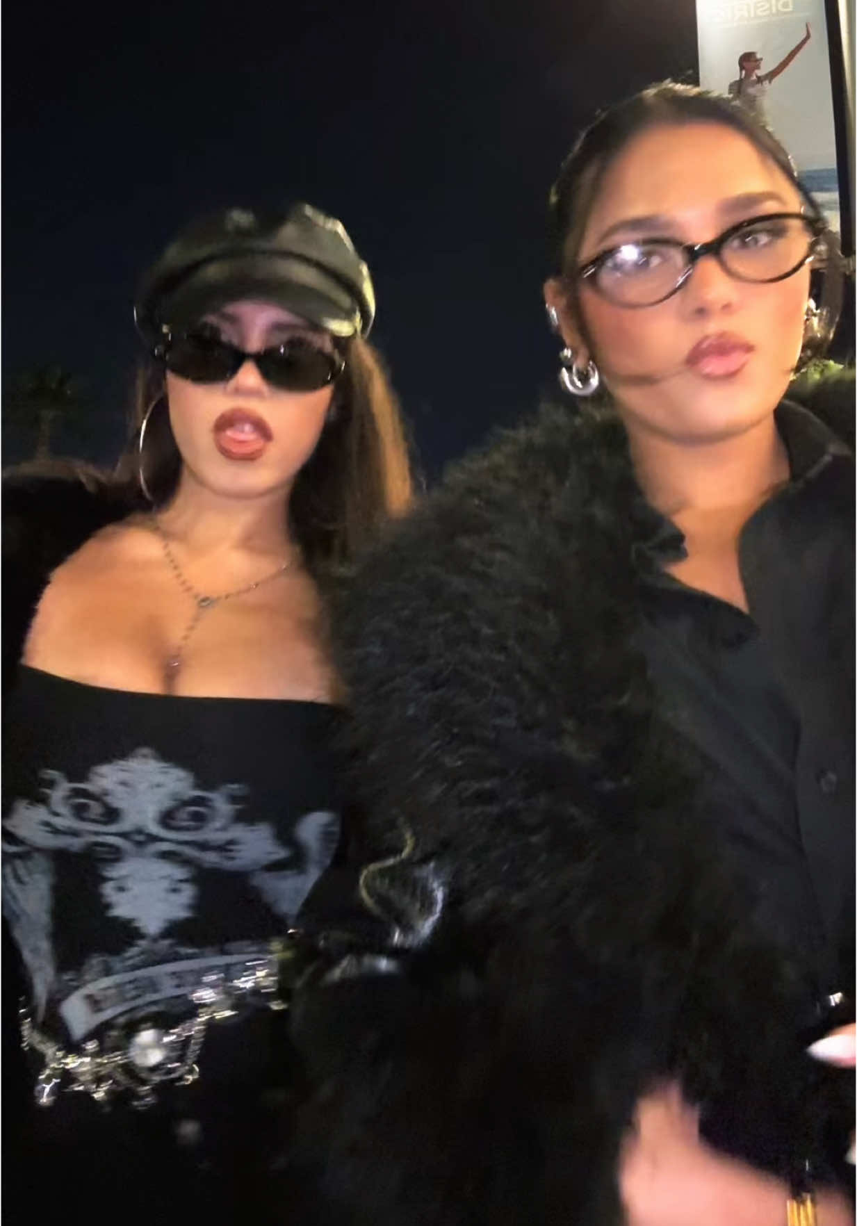 A post by @asiamonetrayyy on TikTok caption: #fyp  @mariammyassinn 