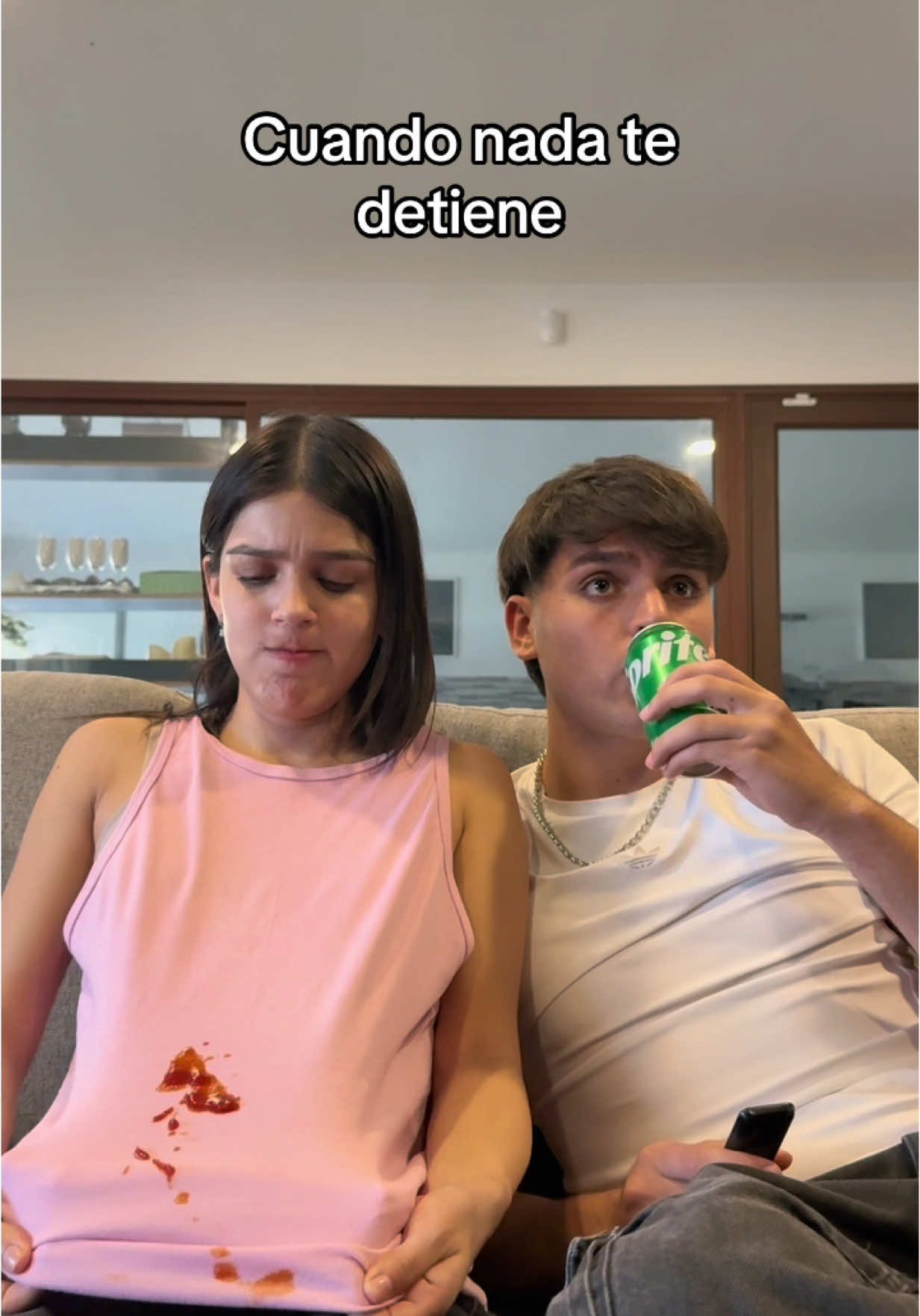 A post by @tatiifernandez._ on TikTok caption: ¿Qué se me ocurrió ahora con Sprite?👀💚 @Sprite #ad