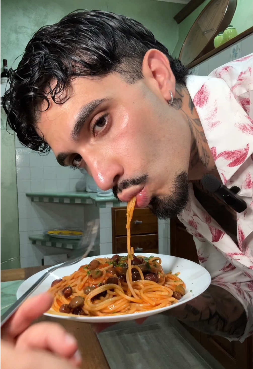 A post by @manny_hp on TikTok caption: Pasta alla Puttanesca