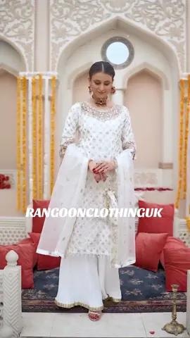 A post by @rangoonclothinguk on TikTok caption: Rangoonclothinguk #rangoonclothinguk #indianwedding #indiantiktok #pakistanifashion #pakistani_tik_tok #fyp #foryoupage❤️❤️ #pakistaniwedding #newcollections #desiweddingvibes 