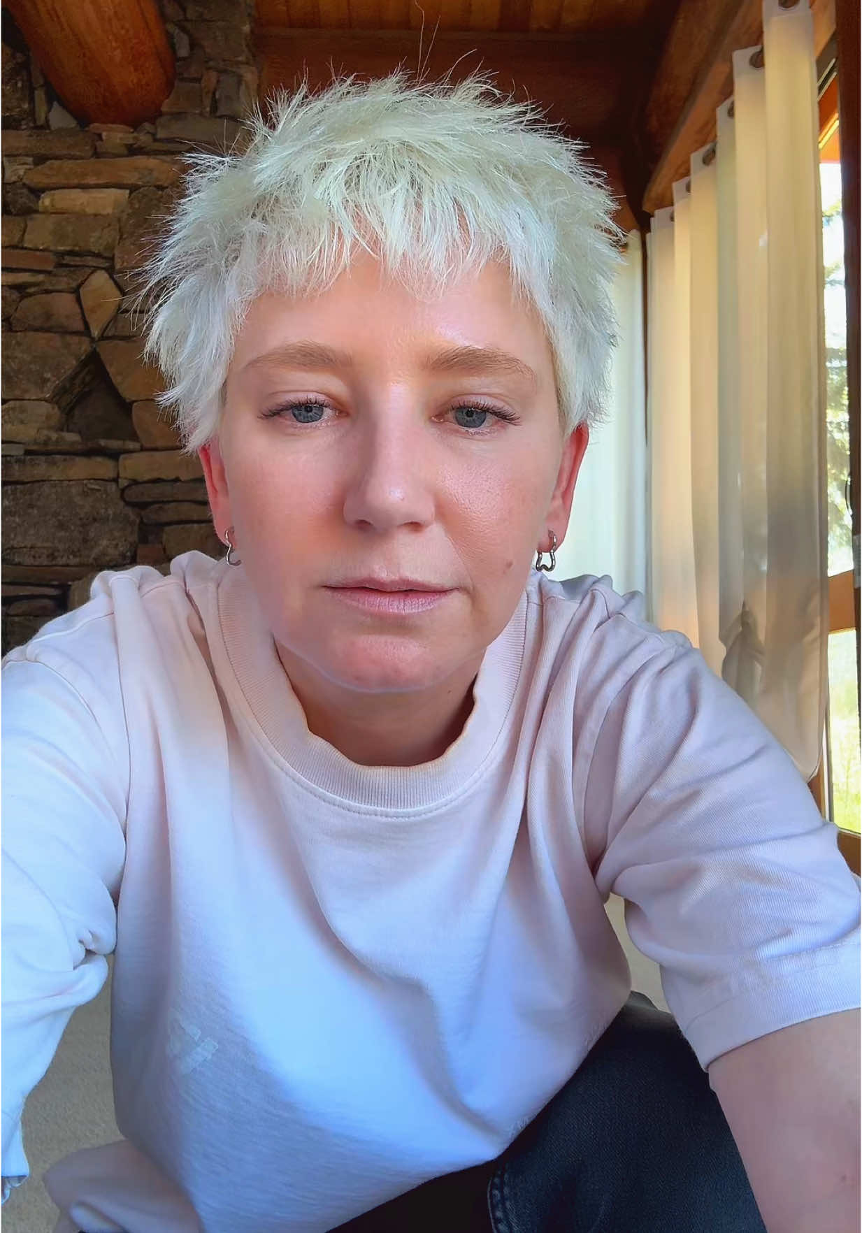 A post by @_elan__ on TikTok caption: 😌🤝