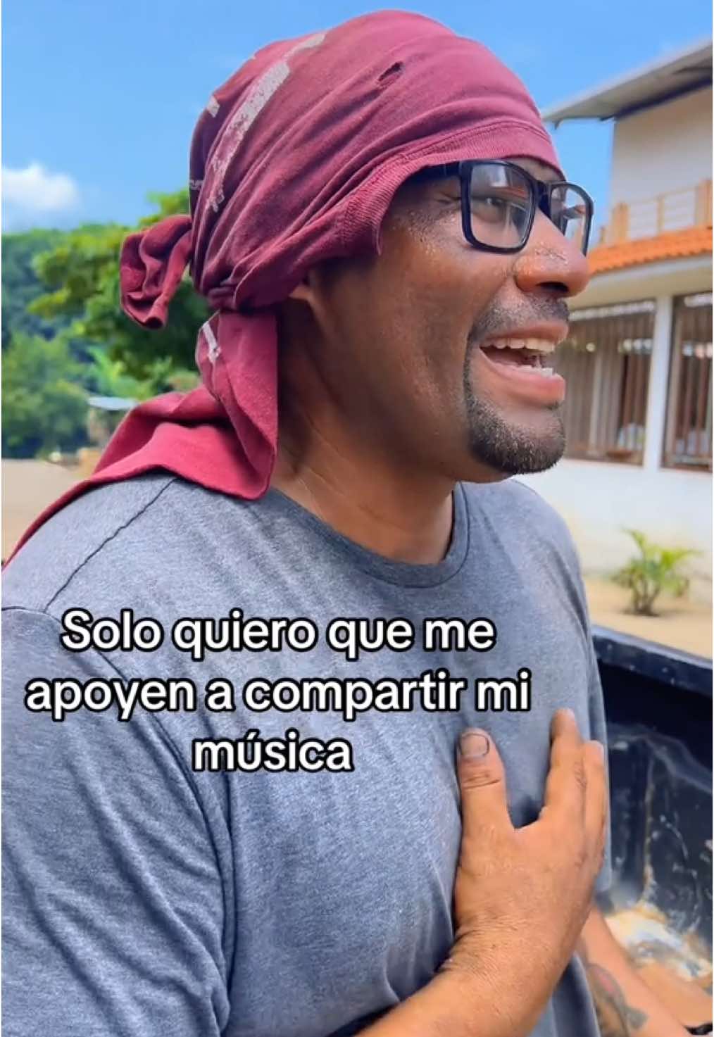 A post by @dalechapi on TikTok caption: Amado mío #comonotevoyamar #videoviral #musicacristiana 