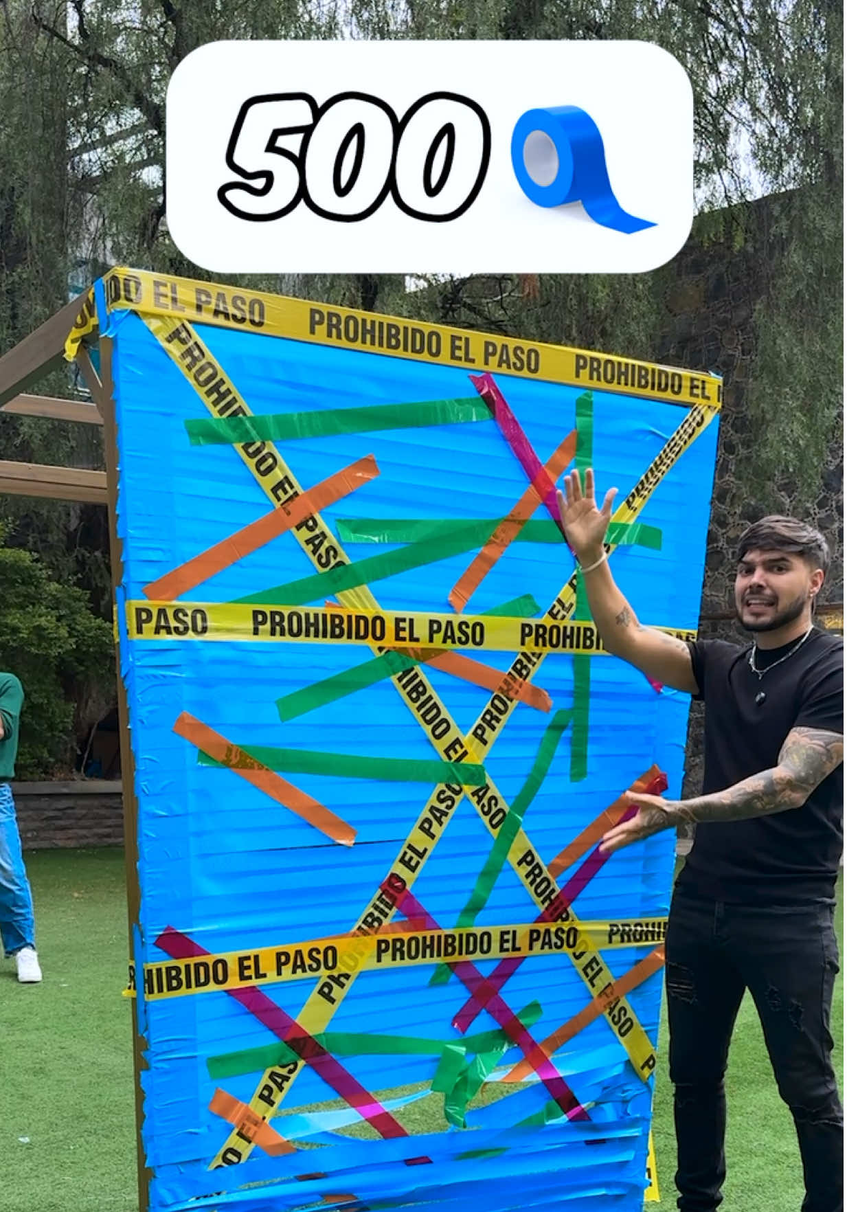 A post by @capitanyolotroll on TikTok caption: 500 Cintas Detendrán a Mi Hermano? #NuevaActualización #Solarush #FreeFire  
