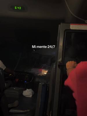 A post by @49fer73 on TikTok caption: :( #fypシ゚ #parati #bajonesemocionales 