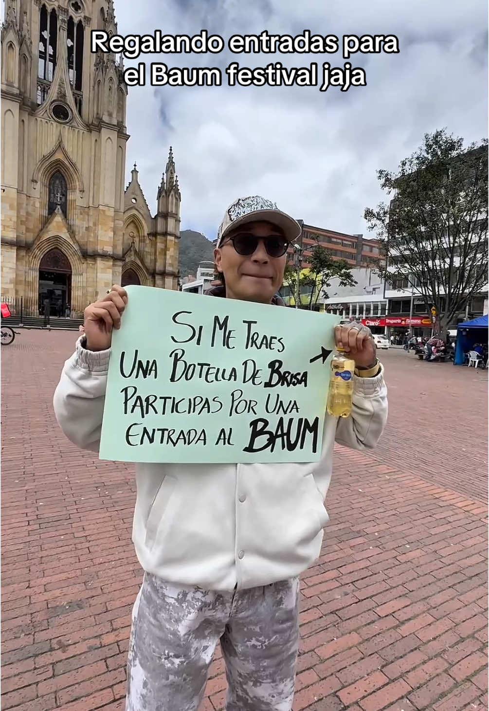 A post by @nicolasrincon_0 on TikTok caption: ¿Les hubiese gustado unirse al reto? 🙊 Tranquilos, los planes más divertidos casi siempre llegan sin aviso. Y cuando se viven sin pensarlo… saben mejor. Vive primero, Brisa después. #VivePrimeroBrisaDespués #Publicidad #longervideos #parati 