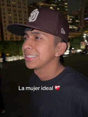 A post by @santyg678 on TikTok caption: Con que me quiera solo a mí😔 #amor #❤️ #mujer @Baldemarsantiago21📢✔️🎹 