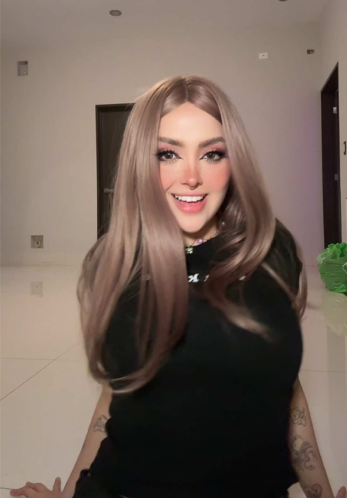 A post by @arigameplays on TikTok caption: Mama sota sota #arigameplays #fyp 