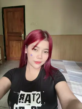 A post by @cahyanirynn on TikTok caption: Acne patch kecintaan