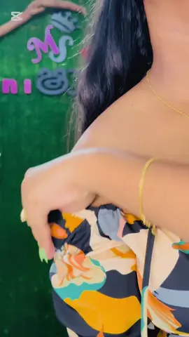 A post by @manishafashion2 on TikTok caption: මෙච්චර කාලෙකට මං මහපු මං ආසම ගවුම 🥺💛🖤