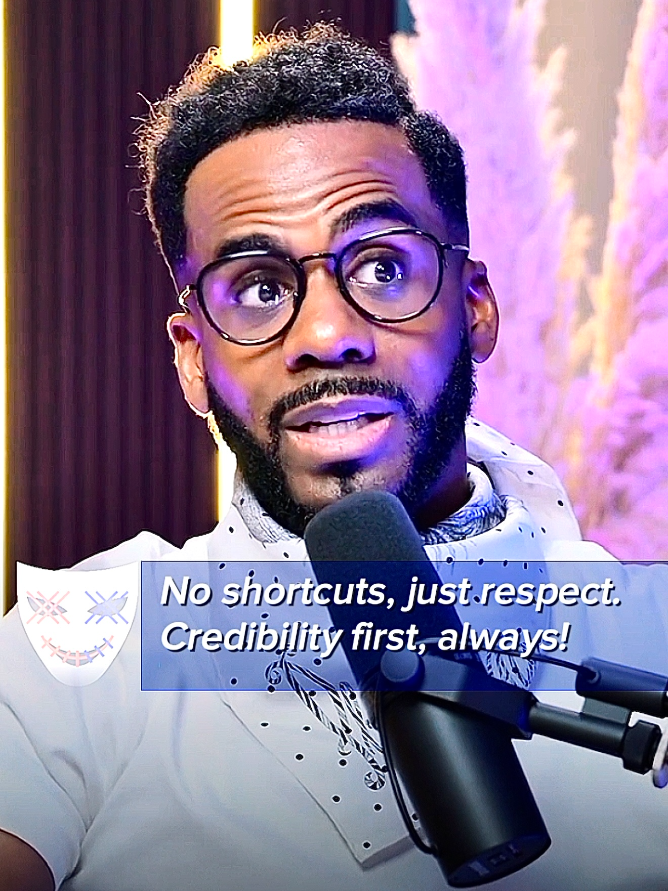 A post by @iamjeremypastel on TikTok caption: 🎙🎥 On the eKruger Show🎭 Jeremy Pastel 🤓 opens up about earning respect in football⚽️—not through shortcuts❌ but through credibility, business acumen, and integrity💯 Copyright: Trap Music Beat hip-hop / CapCut #eKrugerShow #Podcast #JMP #FootballAgent #VoxSun #OnCartonneÇa #BoostMyCom #boostmysport