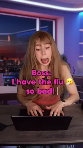 A post by @carolinakowanz on TikTok caption: ✨✨Improve your writing skills with @QuillBot ✨ LINK IN BIO💚