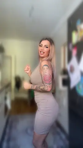 A post by @todoranlarisa on TikTok