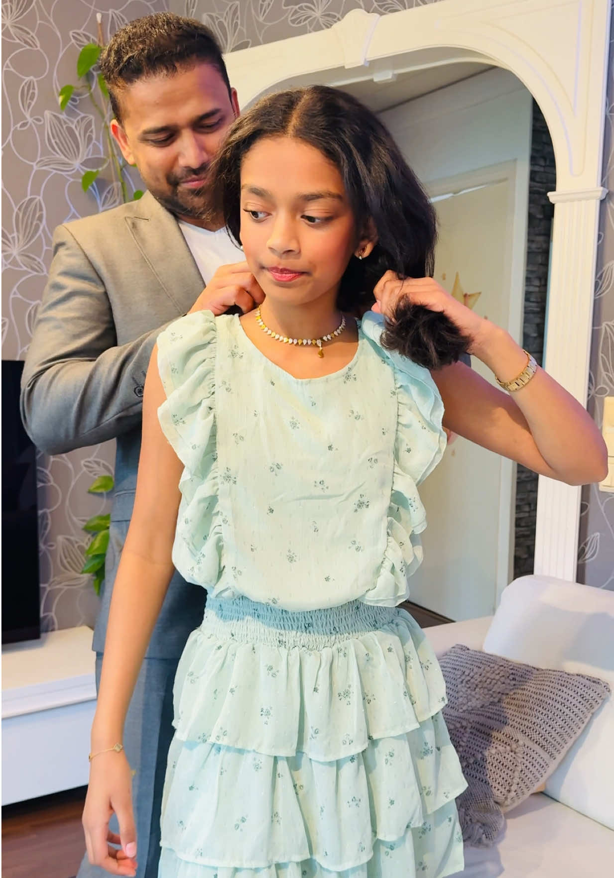 A post by @finlandmallu on TikTok caption: Thank U Lord ❤️“Kindness recognized. Joy celebrated. Our girl received the Hymy Patsas award 2025 in Finland 🕊️✨” #ProudParent moment 🥰#finlandmallu #forypupage #idukkikaran 