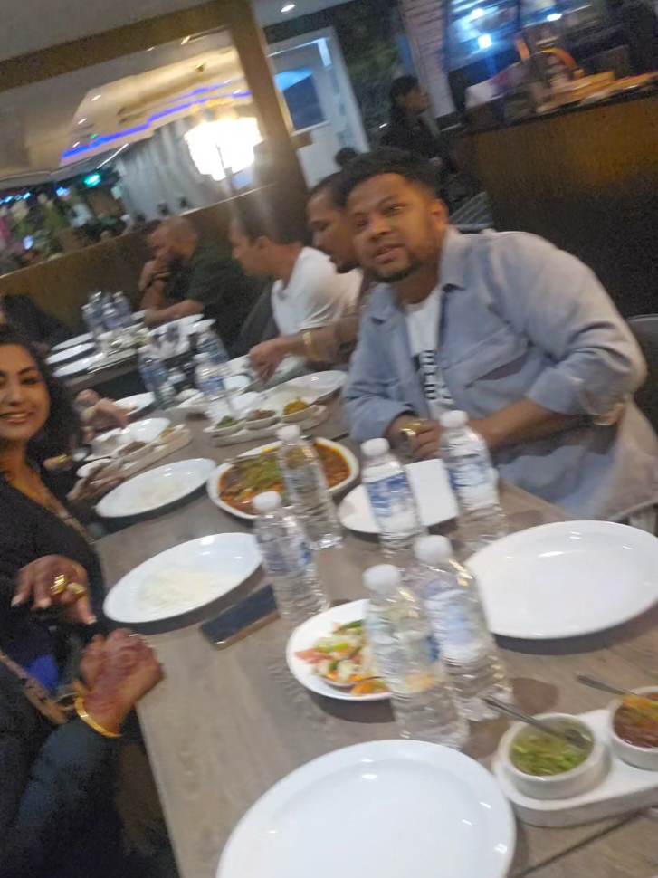 A post by @kaz_official on TikTok caption: #foryou #foryoupage #tranding #sylheti_fua #saudiarabia #dubai #kaz_official #sylhet #bangladesh #viral #uae #qatar #dhaka 