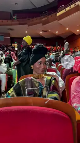 A post by @fah_aidara on TikTok caption: J’ai eu l’honneur de participer à l’édition 2025 de SENFORCE, le salon des jeunes entrepreneurs au Grand Théâtre de Dakar, en tant que jeune  engagée pour un Sénégal  qui ose,  qui crée  et qui se lève. j’ai senti battre le cœur d’une jeunesse ambitieuse, prête à transformer ses idées en actions concrètes. Ce que j’ai vu, ce que j’ai entendu, ce que j’ai vécu à SENFORCE me confirme une chose : le futur appartient à ceux qui osent rêver grand et travailler dur.  Comme le disait  l’ancien président Abdou Diouf, ce n’est pas le chemin qui est difficile, c’est difficile que le chemin . Lancez-vous !  Merci aux organisateurs pour cette belle plateforme. Je repars motivée, fière et pleine d’idées.